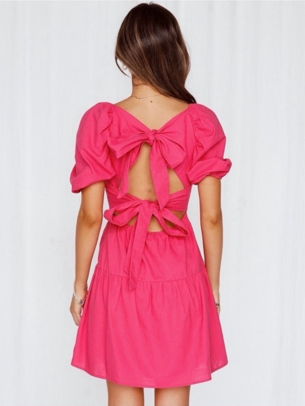 Hello Molly Pink Square-Neck Puff Sleeve Tiered A-Line Open Back Mini Dress Sz 6